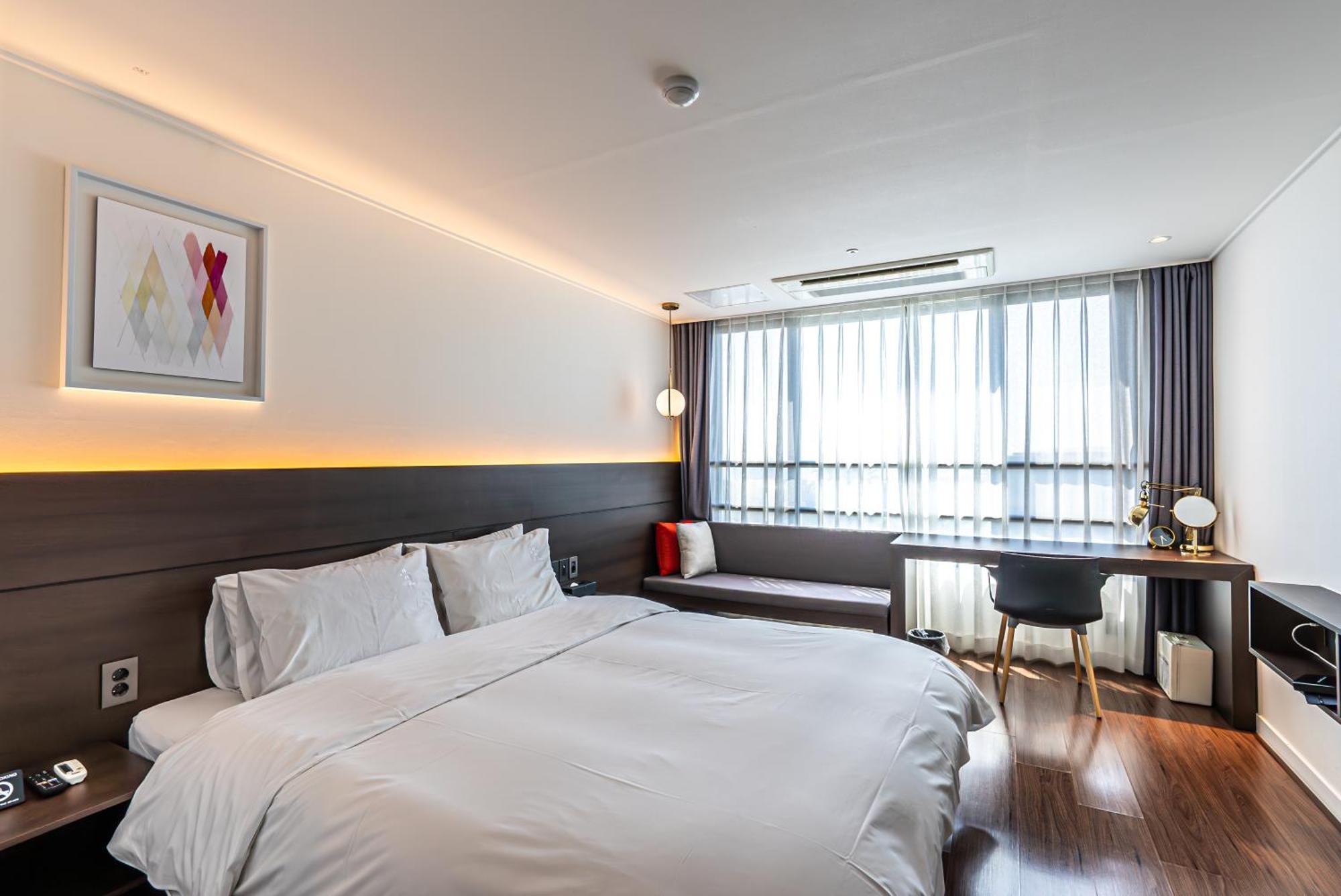 Hotel The Grang Jungmun Seogwipo Dış mekan fotoğraf
