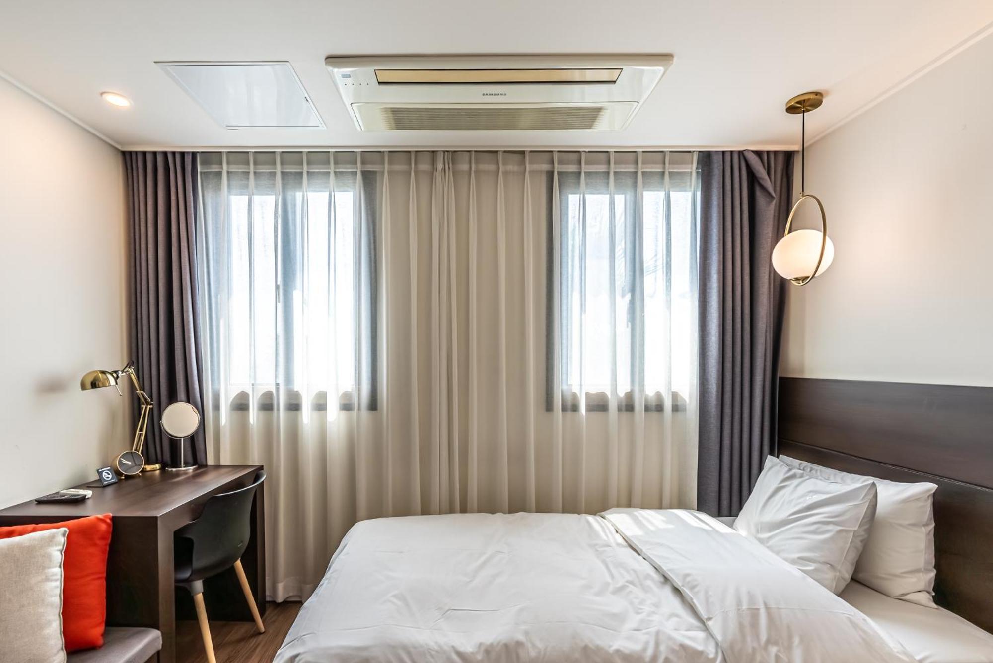 Hotel The Grang Jungmun Seogwipo Dış mekan fotoğraf