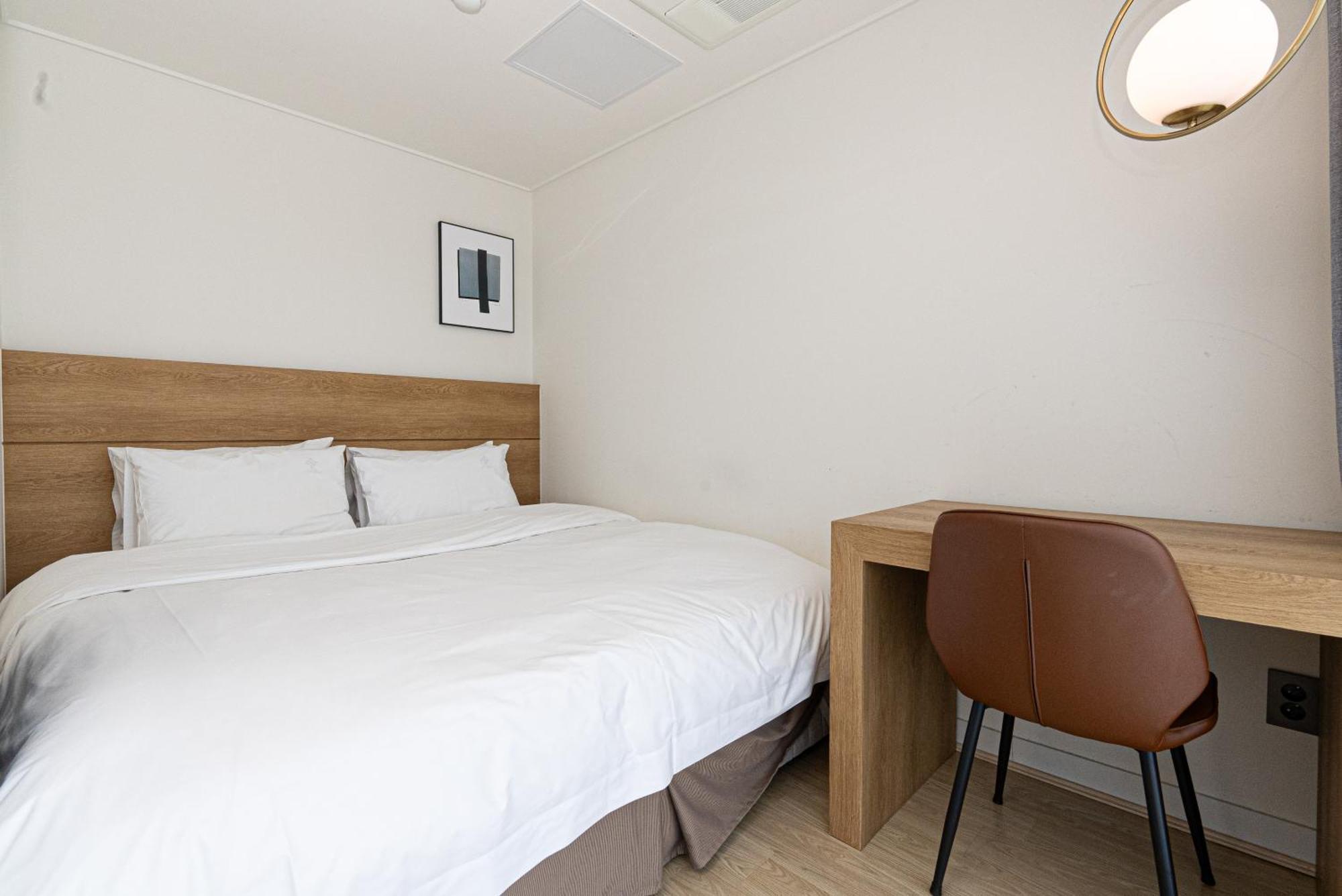 Hotel The Grang Jungmun Seogwipo Dış mekan fotoğraf